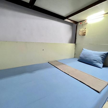 Mador Malang Dorm Hostel מראה חיצוני תמונה