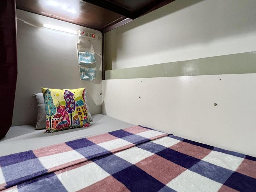 Mador Malang Dorm Hostel מראה חיצוני תמונה