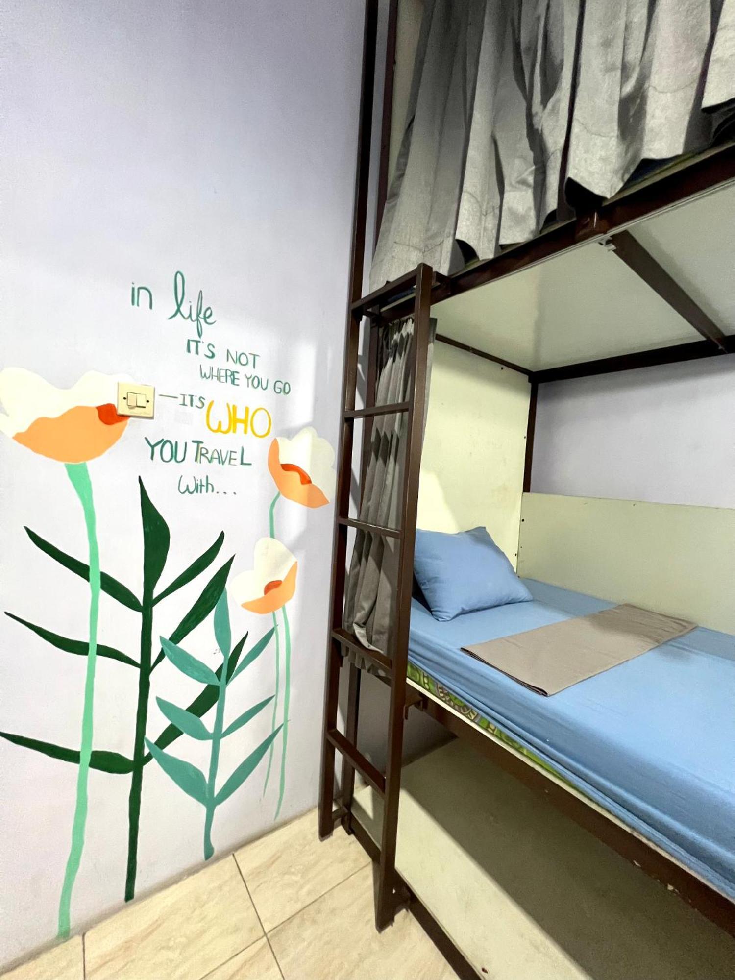 Mador Malang Dorm Hostel מראה חיצוני תמונה