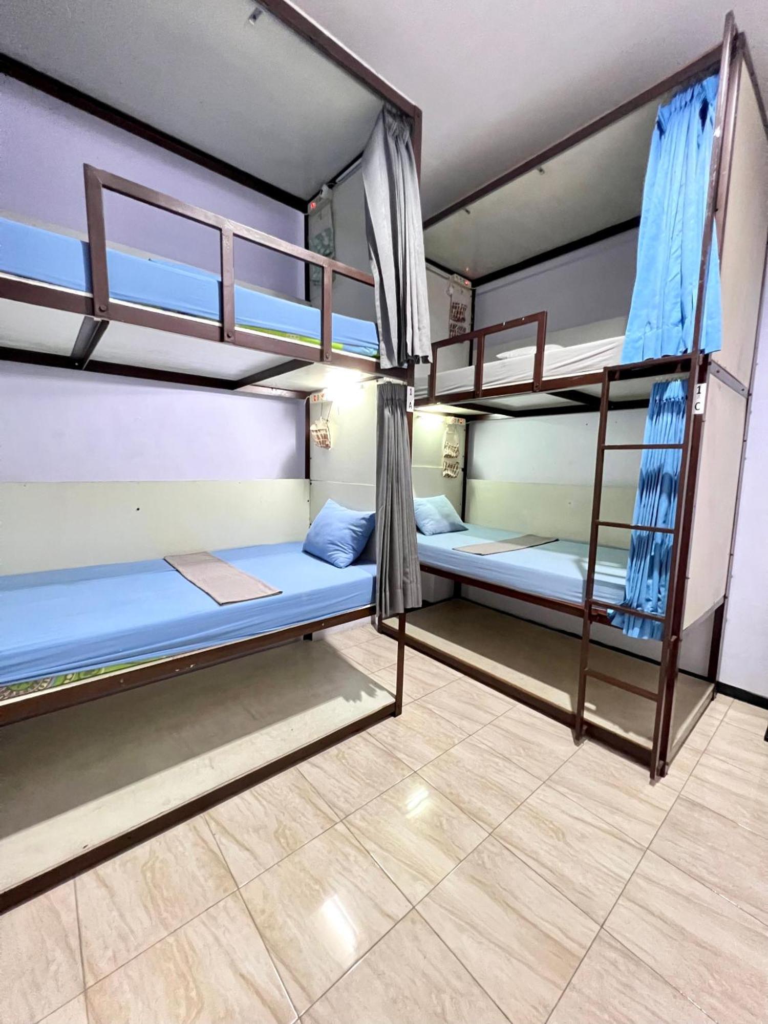 Mador Malang Dorm Hostel מראה חיצוני תמונה